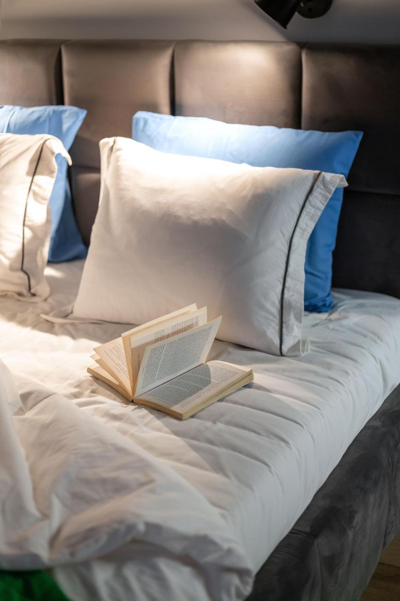 #stayhere - Brand New Colourful Close To Shopping Malls