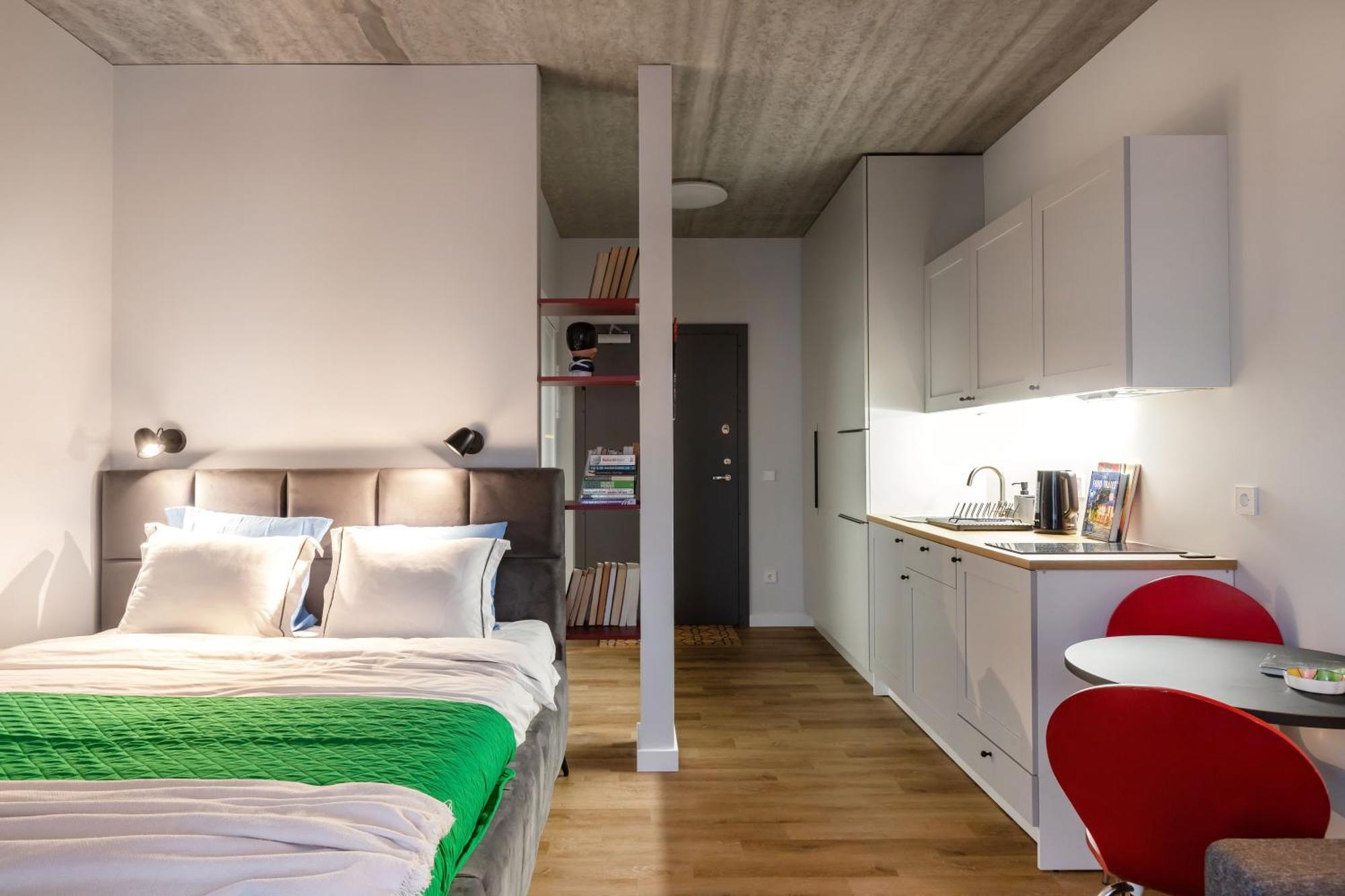 #stayhere - Brand New Colourful Close To Shopping Malls