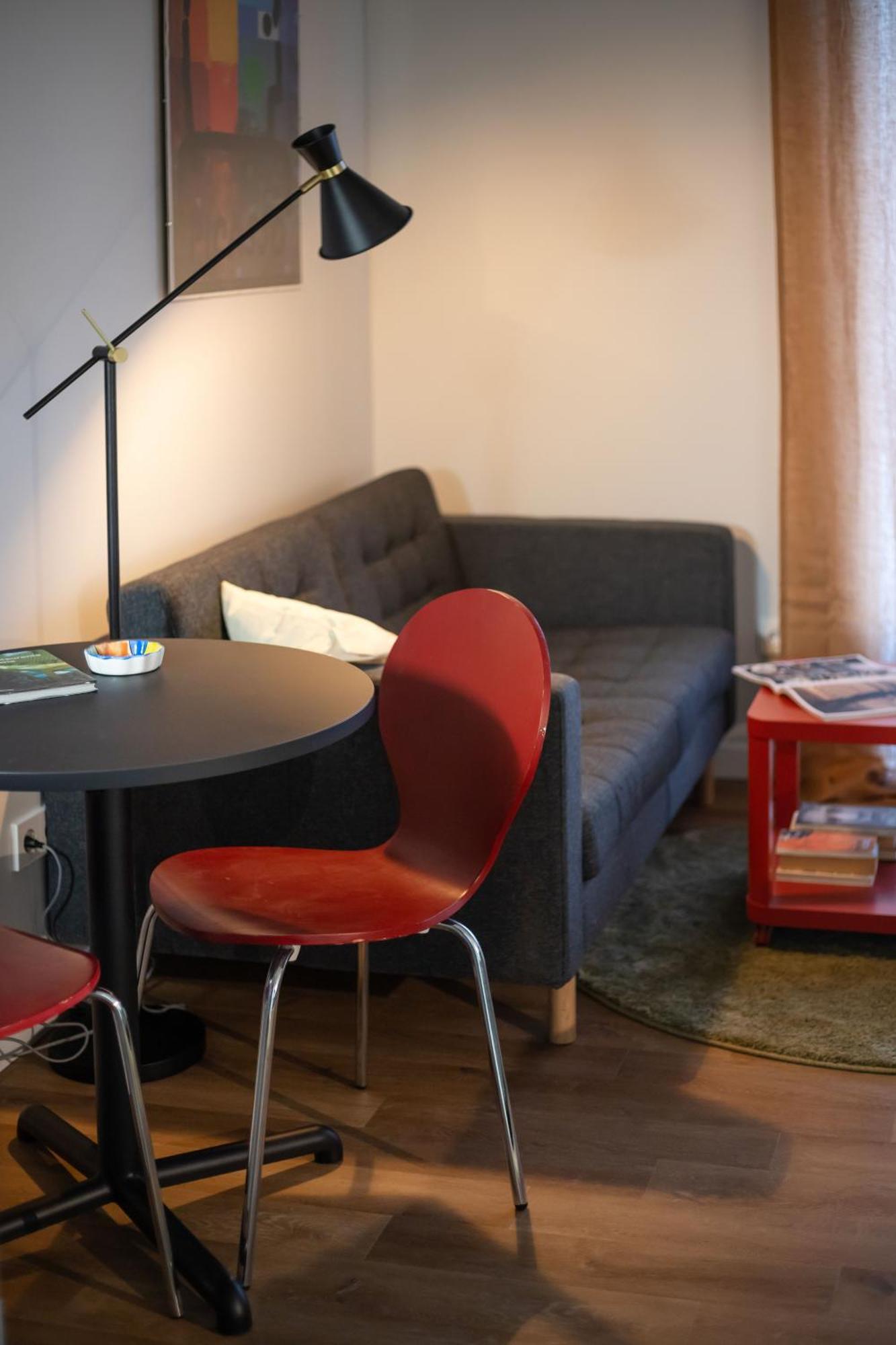 #stayhere - Brand New Colourful Close To Shopping Malls VNO