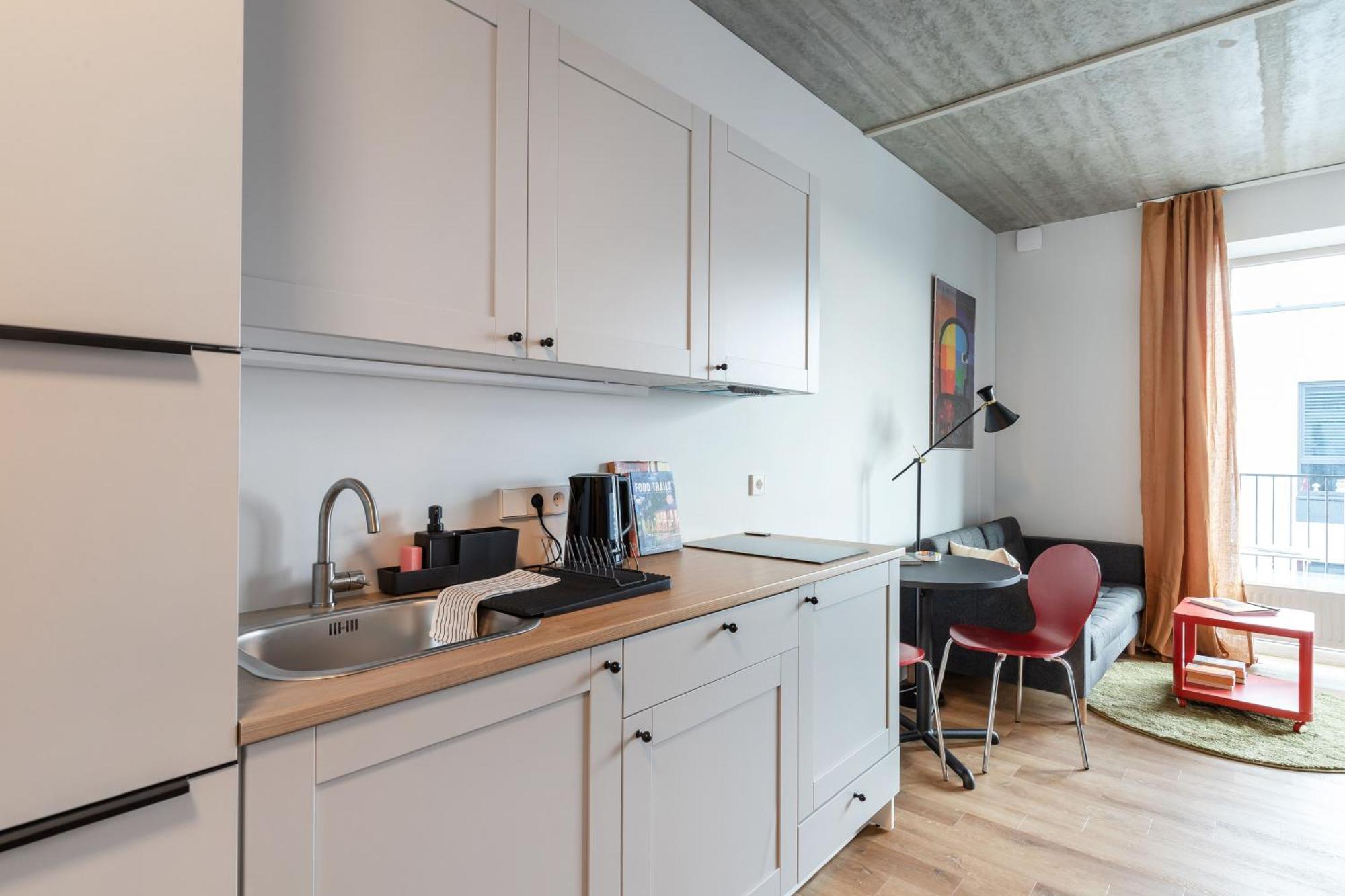 #stayhere - Brand New Colourful Close To Shopping Malls * VNO